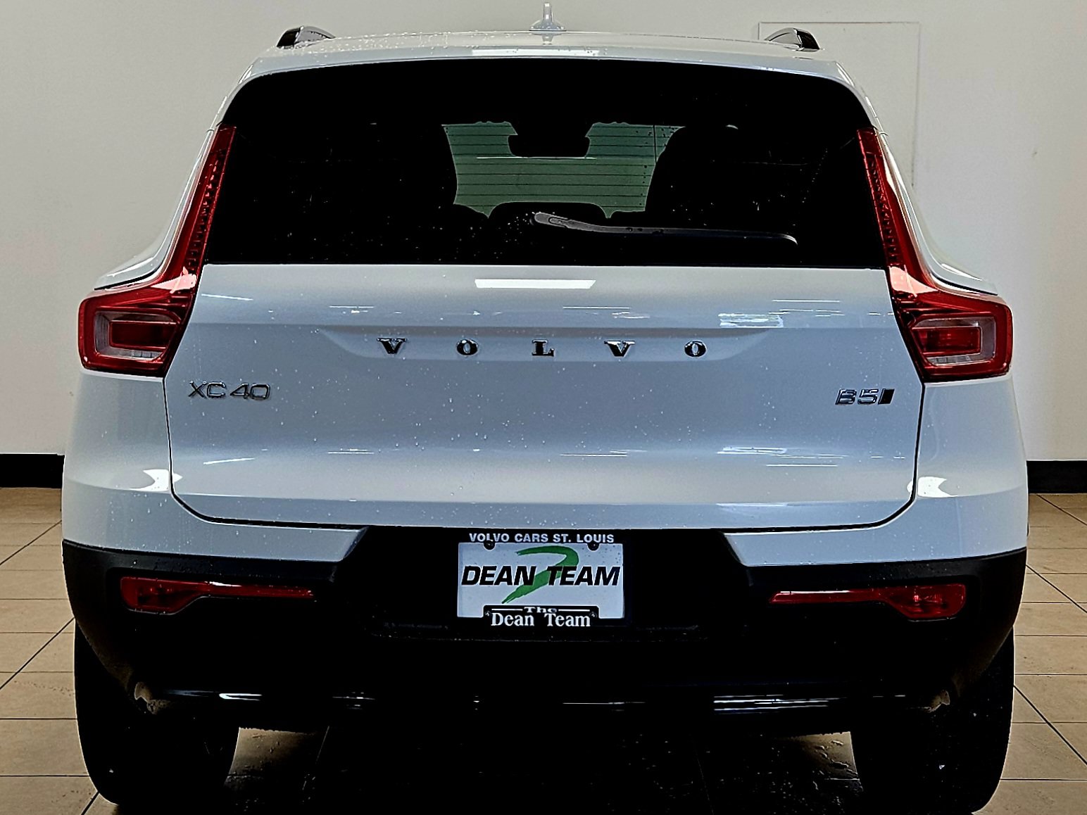 New 2026 Volvo XC40 B5 Ultra w/ Climate Package AWD/4WD image 9