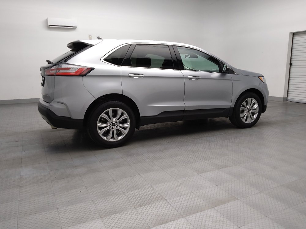 Used 2024 Ford Edge Titanium image 10