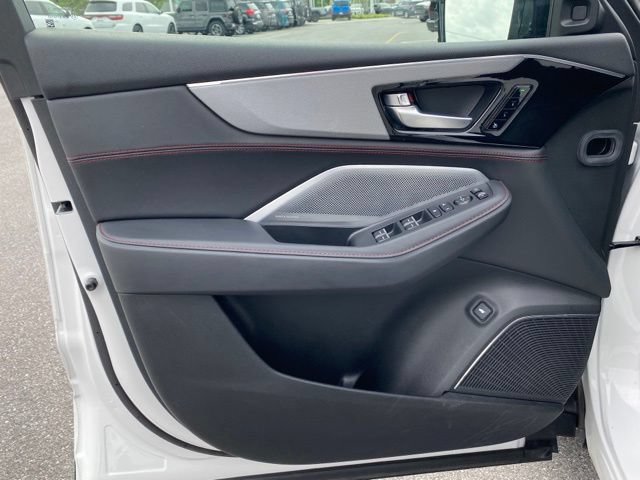 Used 2025 Acura MDX A-Spec AWD/4WD image 11