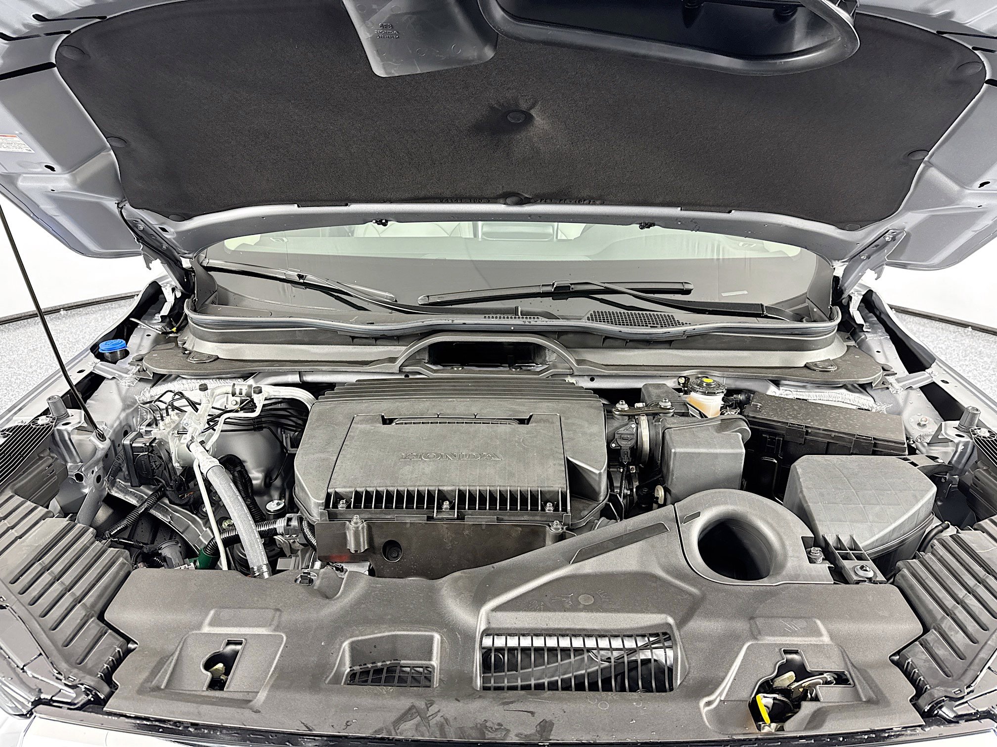 New 2025 Honda Pilot Touring image 33