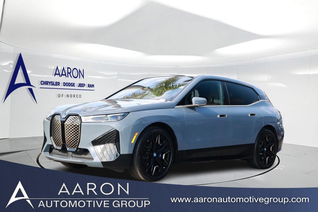 Used 2025 BMW iX M60 AWD/4WD image 1
