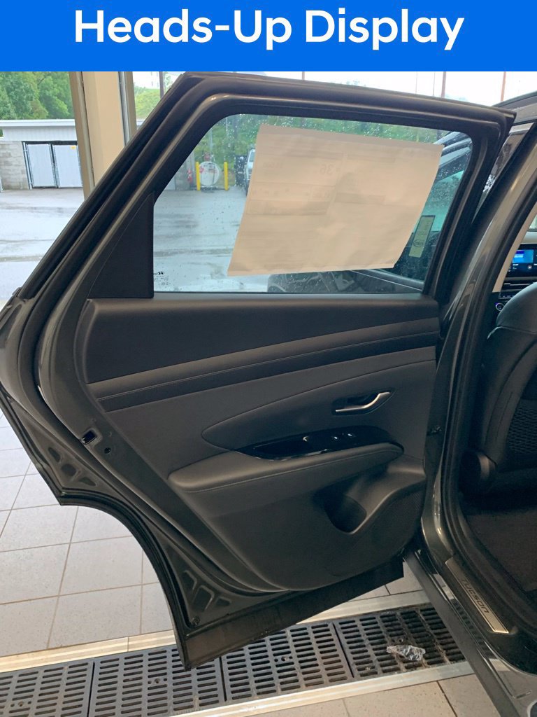 New 2026 Hyundai Tucson Limited w/ Tow & Go Package AWD/4WD image 7