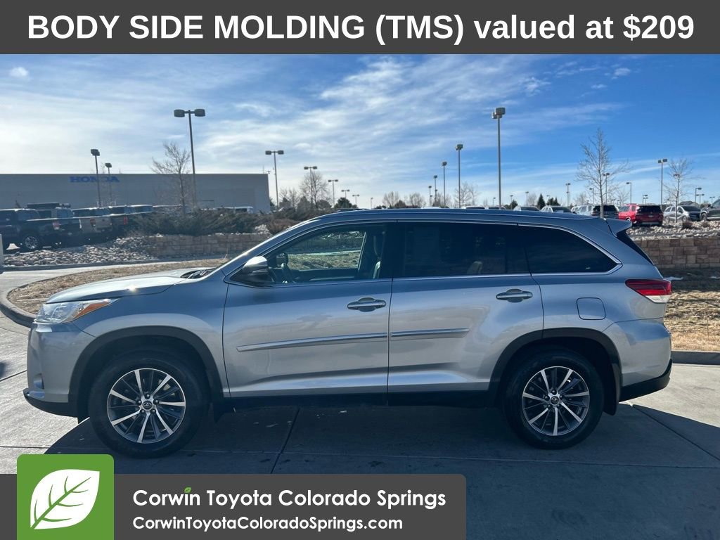 Used 2019 Toyota Highlander XLE image 4