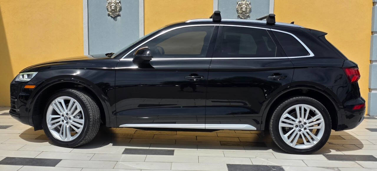 Used 2020 Audi Q5 2.0T Premium Plus w/ Premium Plus Package AWD/4WD image 4