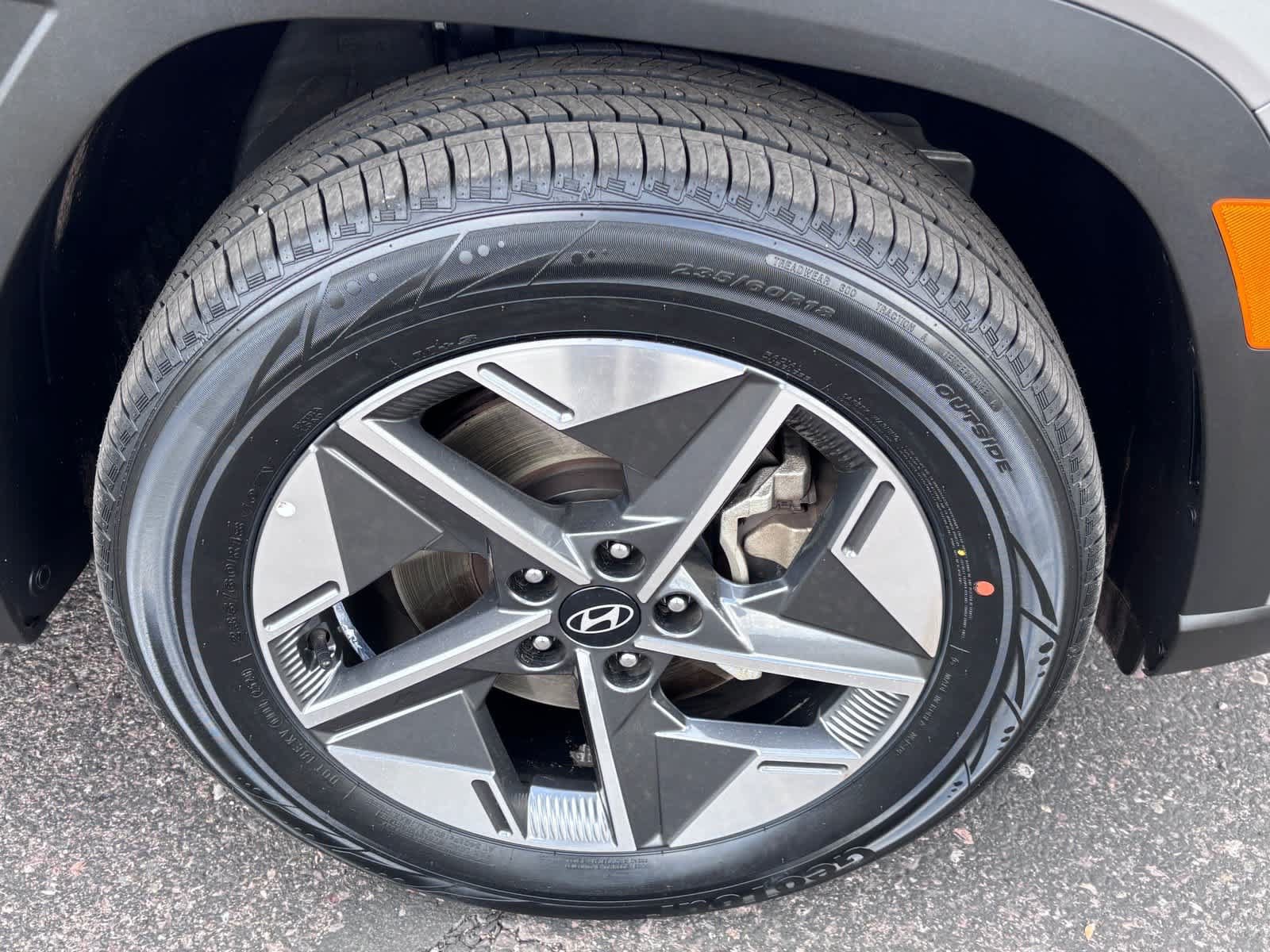 Used 2025 Hyundai Tucson SEL AWD/4WD image 12