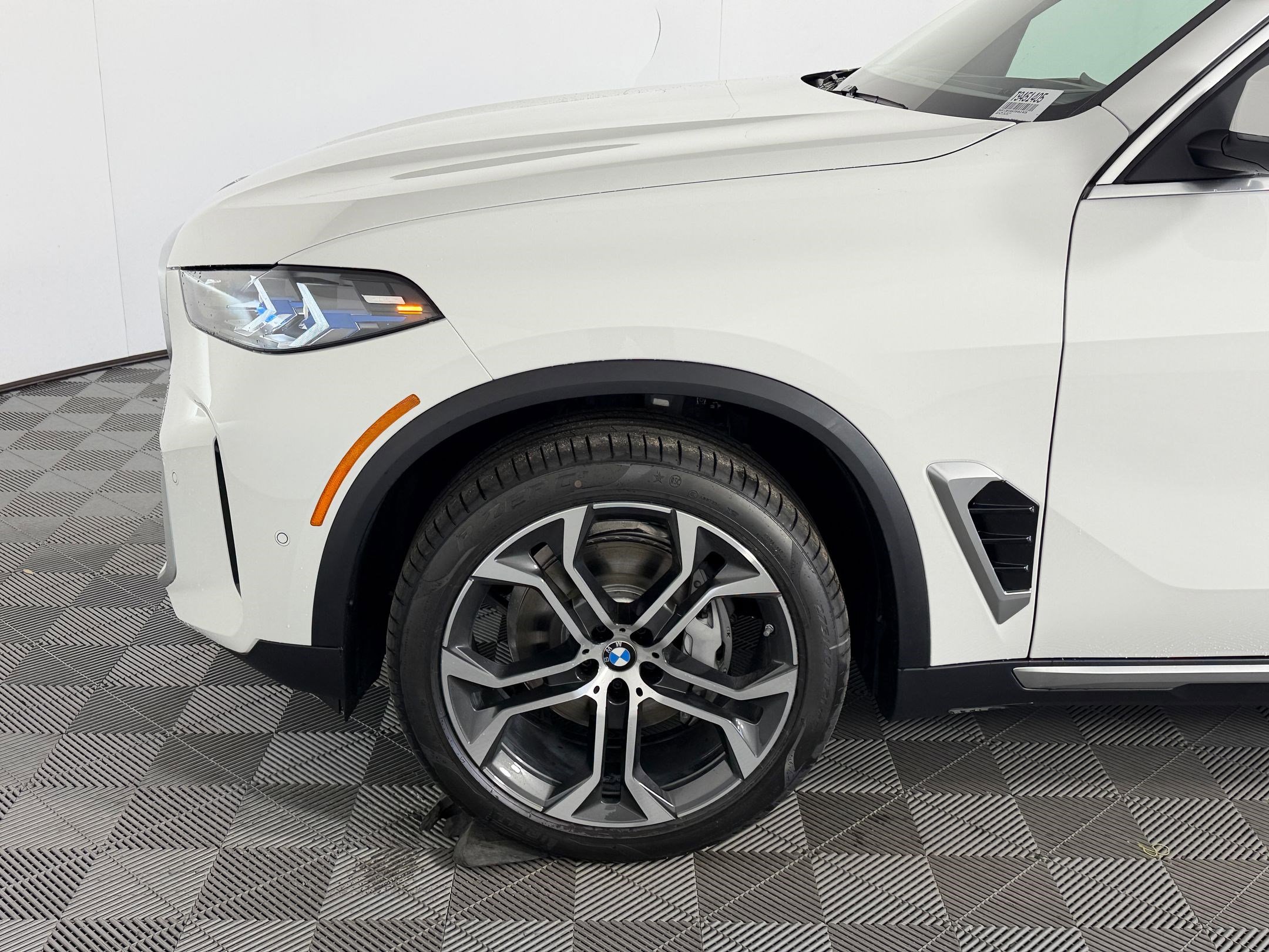 New 2026 BMW X5 sDrive40i w/ Premium Package RWD image 11