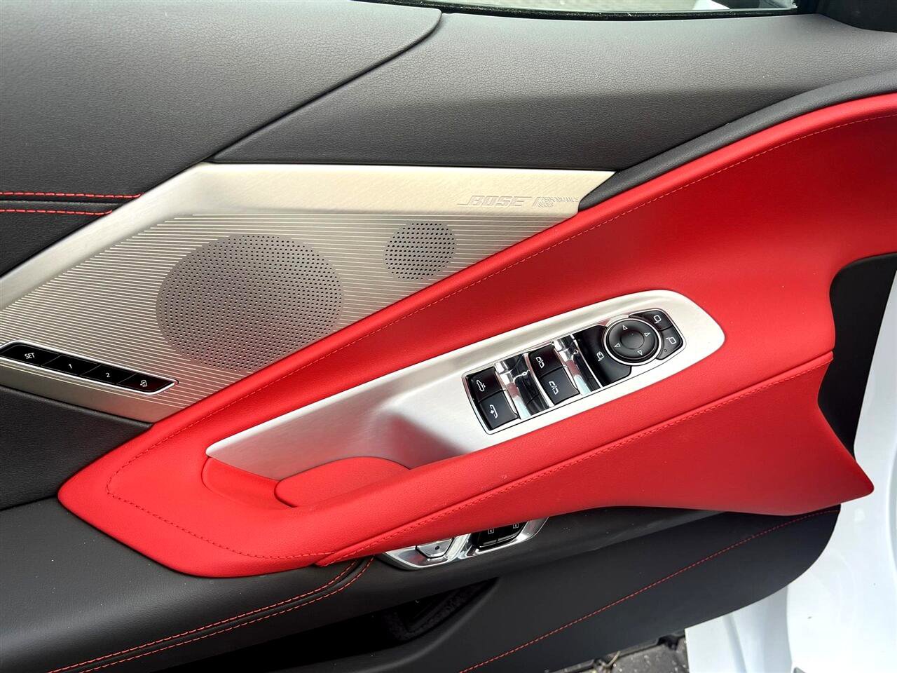 Used 2023 Chevrolet Corvette Stingray Preferred Conv image 10