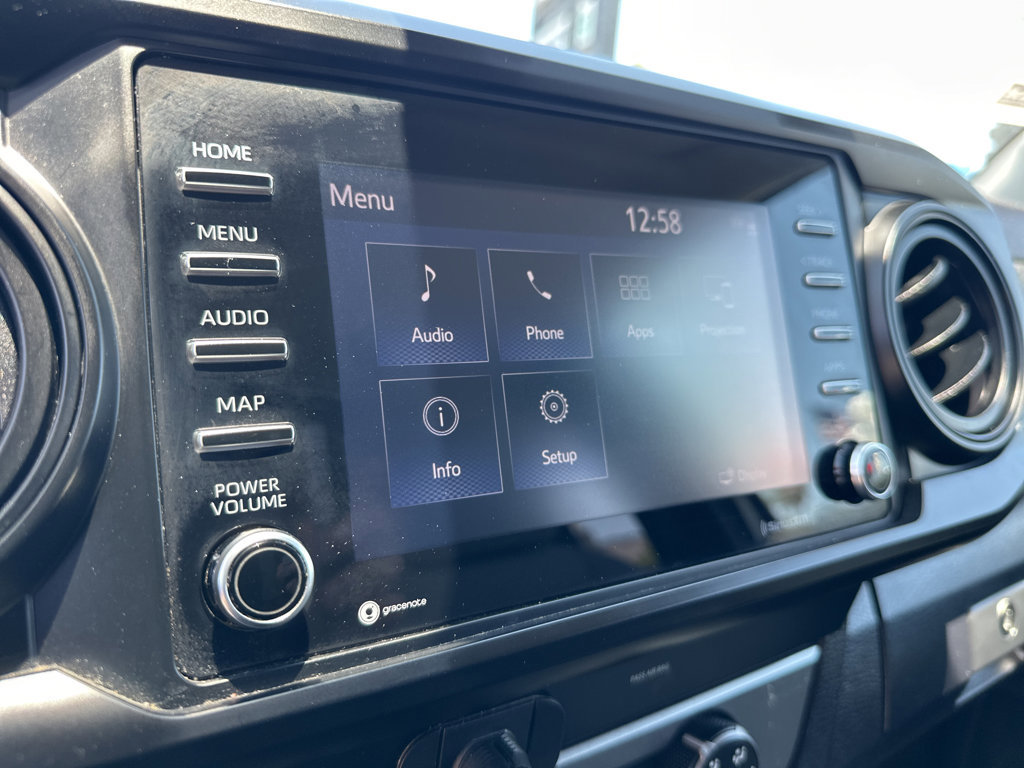 Used 2022 Toyota Tacoma SR RWD image 5
