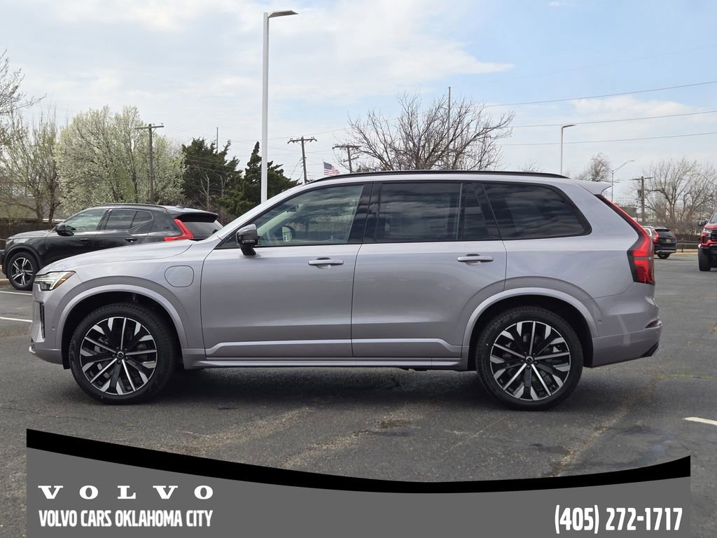 New 2026 Volvo XC90 T8 Ultra w/ Lounge Package image 3