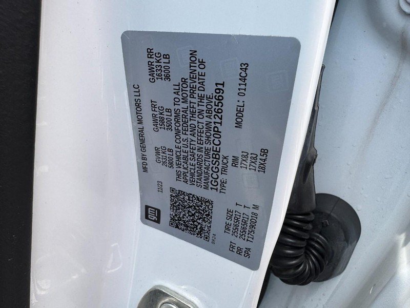 Used 2023 Chevrolet Colorado W/T RWD image 23
