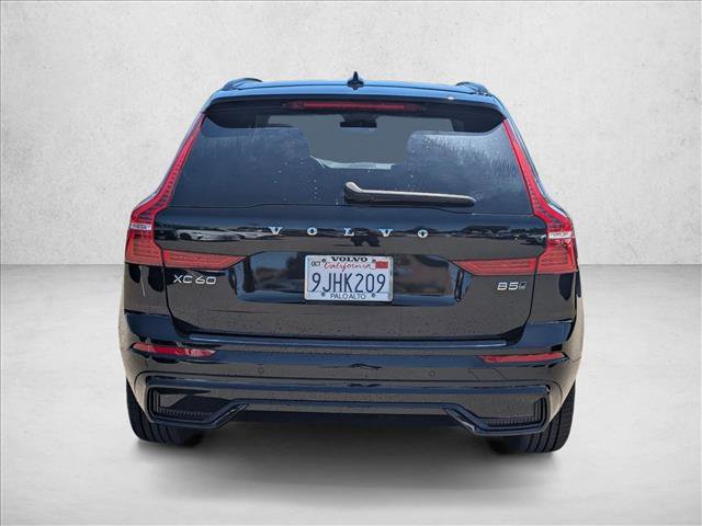 Used 2024 Volvo XC60 B5 Core w/ Protection Package Premier AWD/4WD image 7