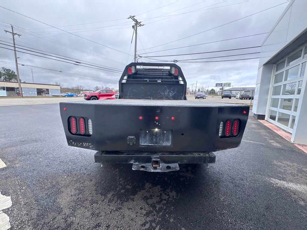 Used 2024 Chevrolet Silverado 2500 LT w/ Convenience Package image 8