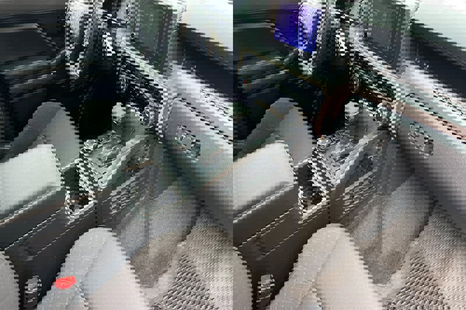 Certified 2025 Toyota Tacoma SR5 image 15