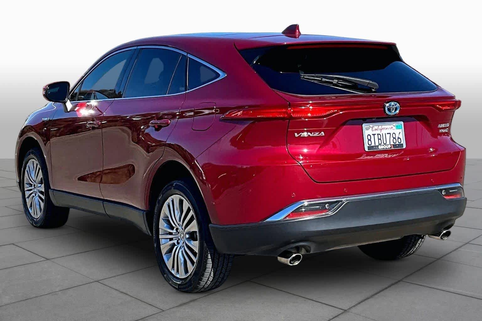 Used 2021 Toyota Venza Limited w/ Advanced Technology Package AWD/4WD image 11