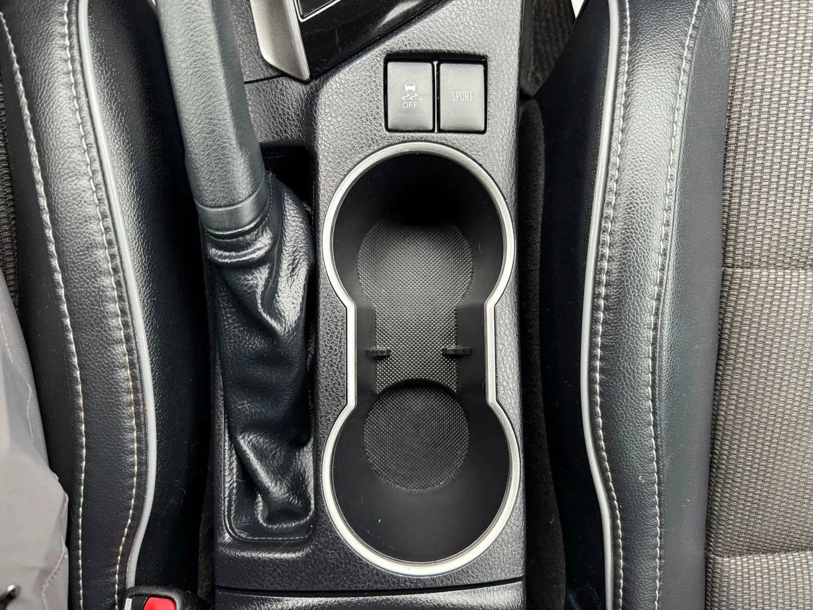 Used 2015 Toyota Corolla S image 35