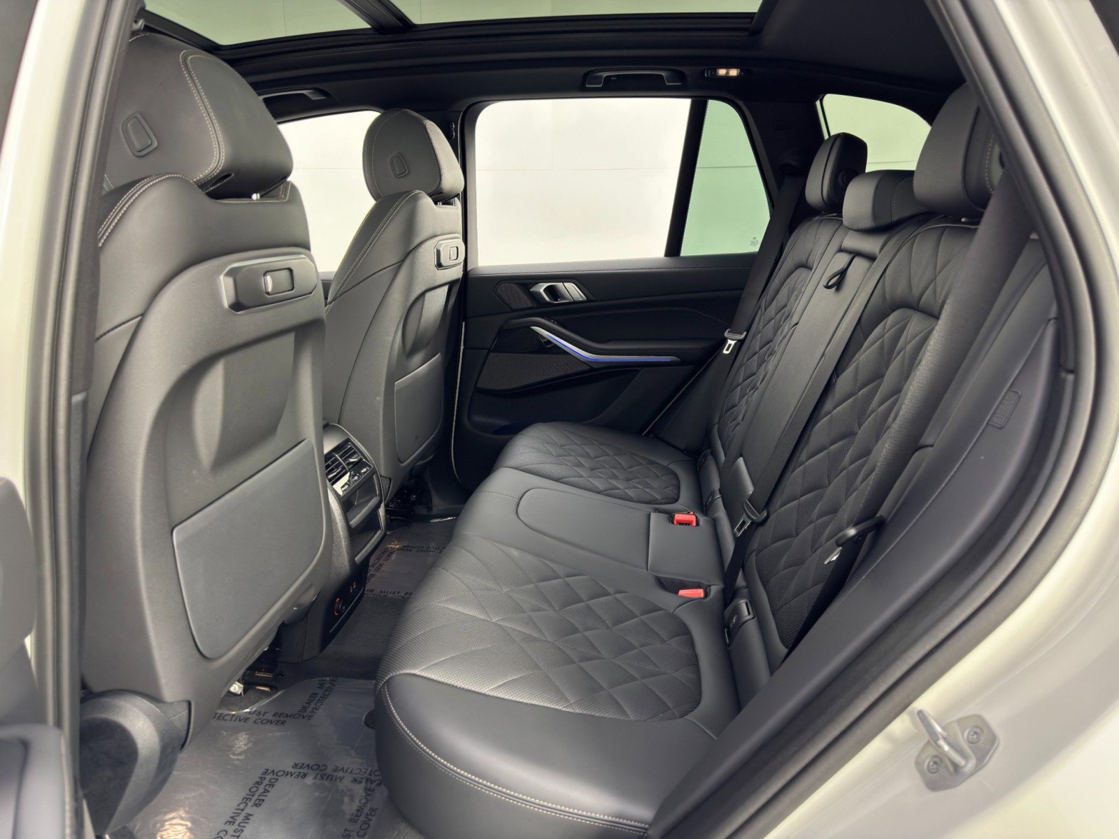 Used 2024 BMW X5 xDrive50e w/ M Sport Package image 47