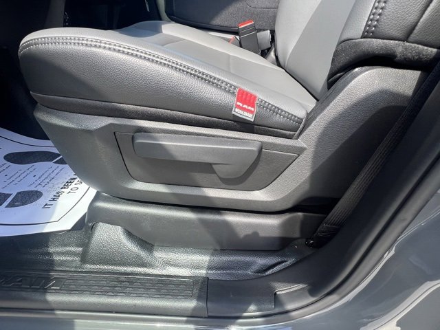 New 2026 RAM 3500 Tradesman image 12