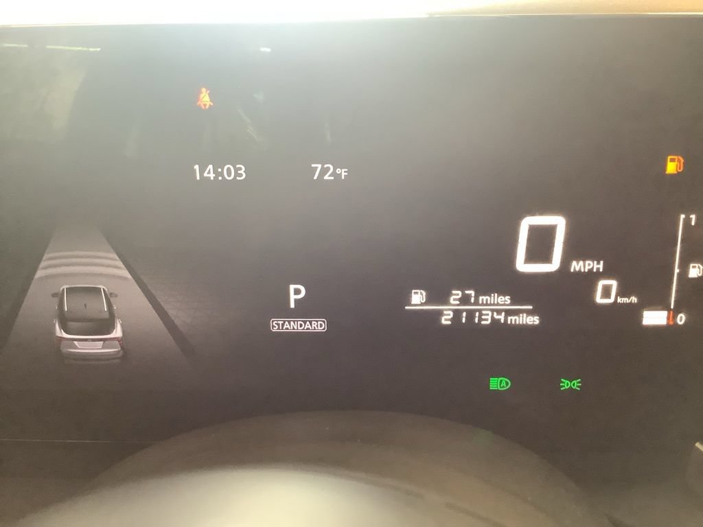 Used 2025 Nissan Kicks S AWD/4WD image 12