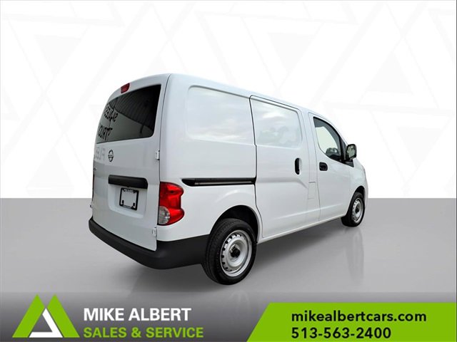 Used 2021 Nissan NV200 S w/ Back Door Glass Package image 7