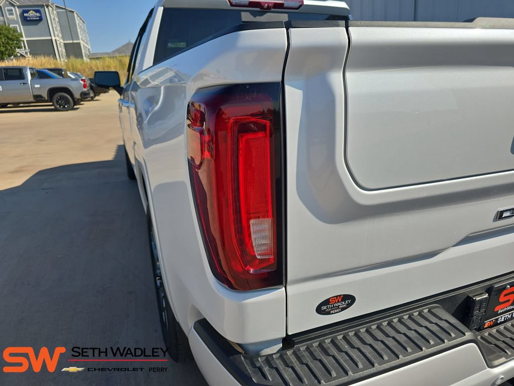Used 2024 GMC Sierra 1500 Denali Ultimate AWD/4WD image 35