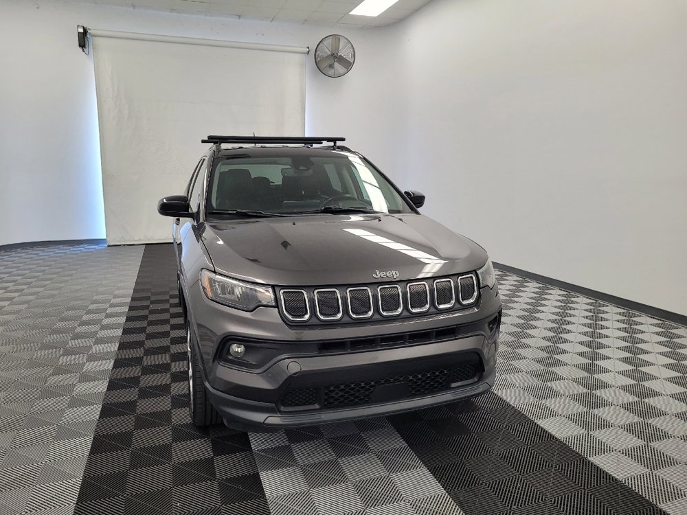 Used 2022 Jeep Compass Latitude AWD/4WD image 14