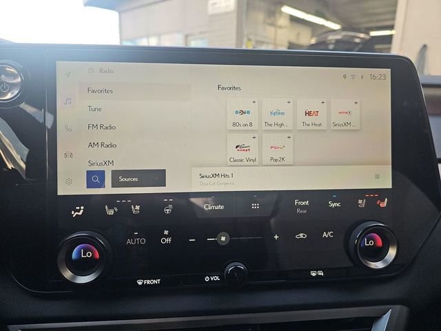 Used 2024 Lexus RX 450h AWD w/ Convenience Package image 30