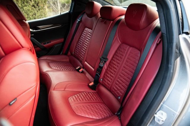 Used 2022 Maserati Ghibli Modena image 43