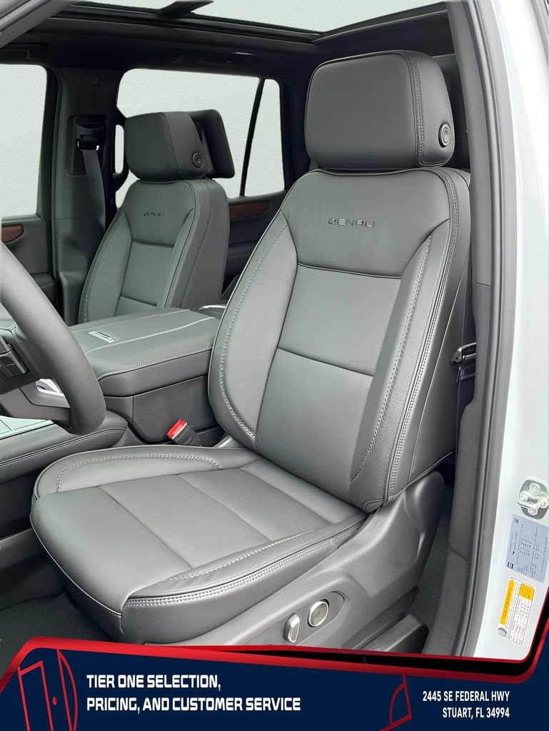 New 2026 GMC Yukon Denali w/ Denali Reserve Package AWD/4WD image 42