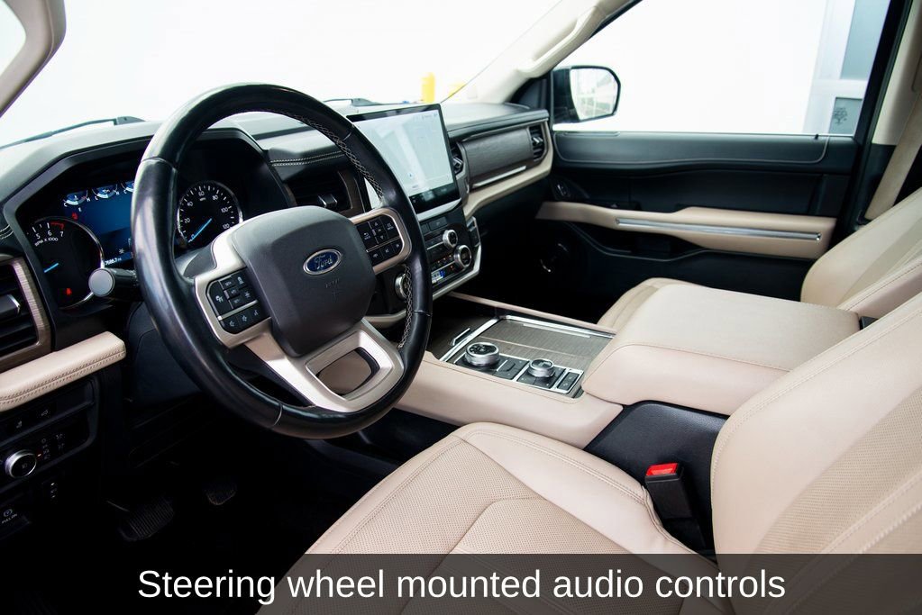 Used 2022 Ford Expedition Max Limited image 12