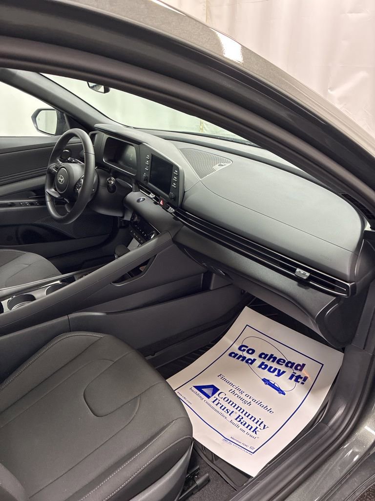 New 2026 Hyundai Elantra SEL Sport Premium FWD image 29