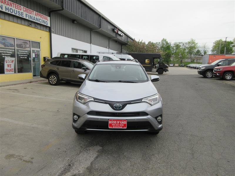 Used 2018 Toyota RAV4 Limited w/ Advanced Technology Package AWD/4WD image 11
