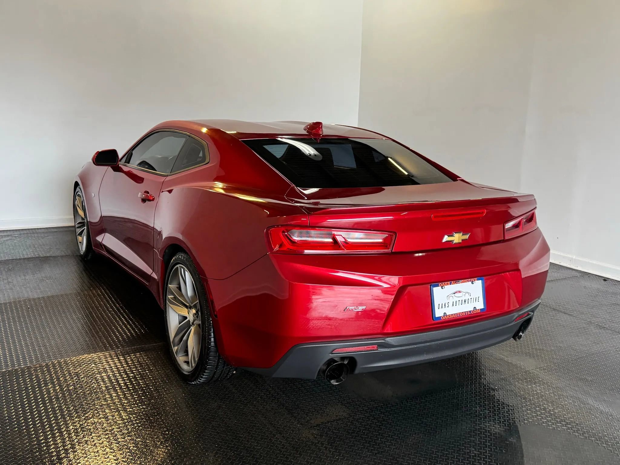 Used 2018 Chevrolet Camaro LT w/ RS Package image 6