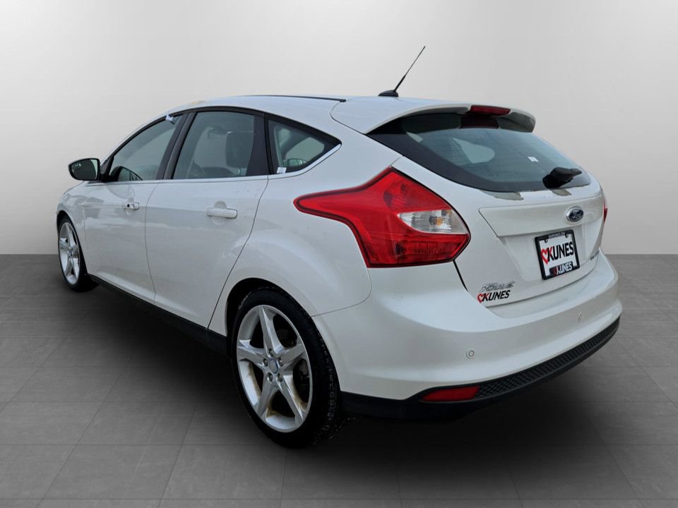 Used 2012 Ford Focus Titanium image 9