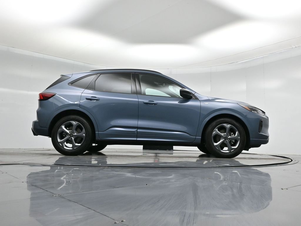 Certified 2023 Ford Escape ST-Line w/ Tech Pack #1 image 50