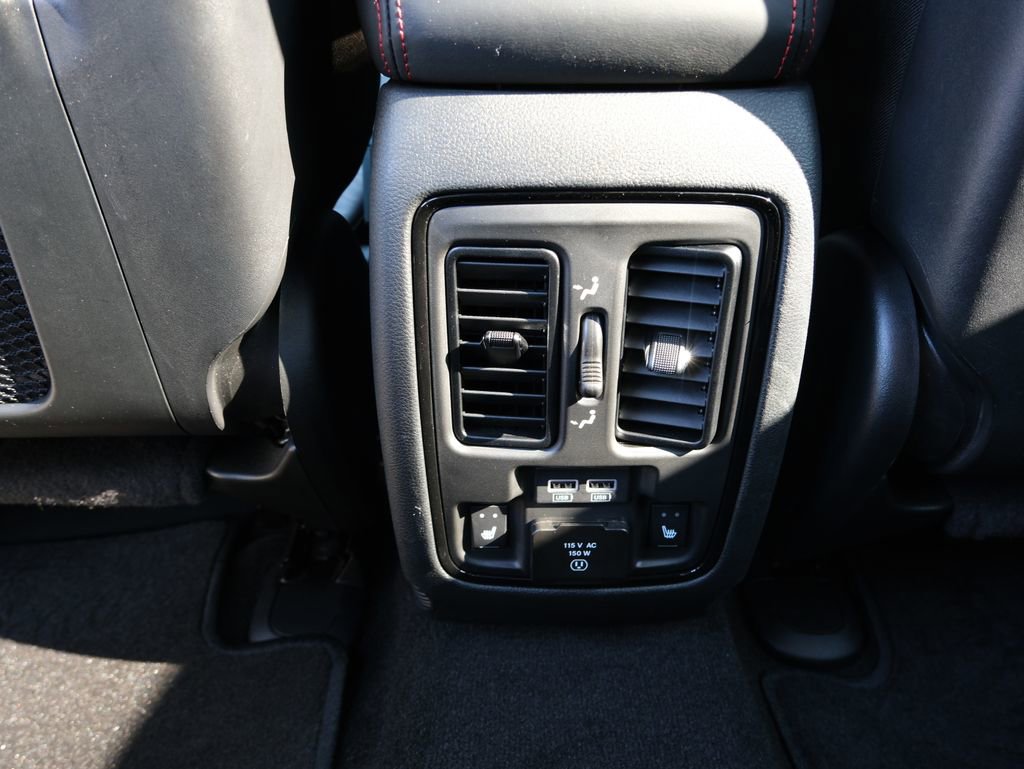 Used 2022 Dodge Durango R/T w/ Blacktop Package AWD/4WD image 30