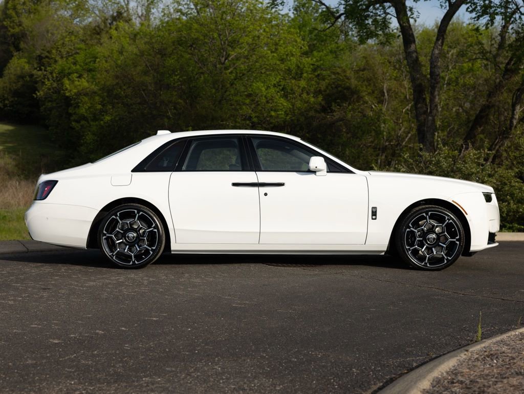 New 2026 Rolls-Royce Ghost Black Badge image 11