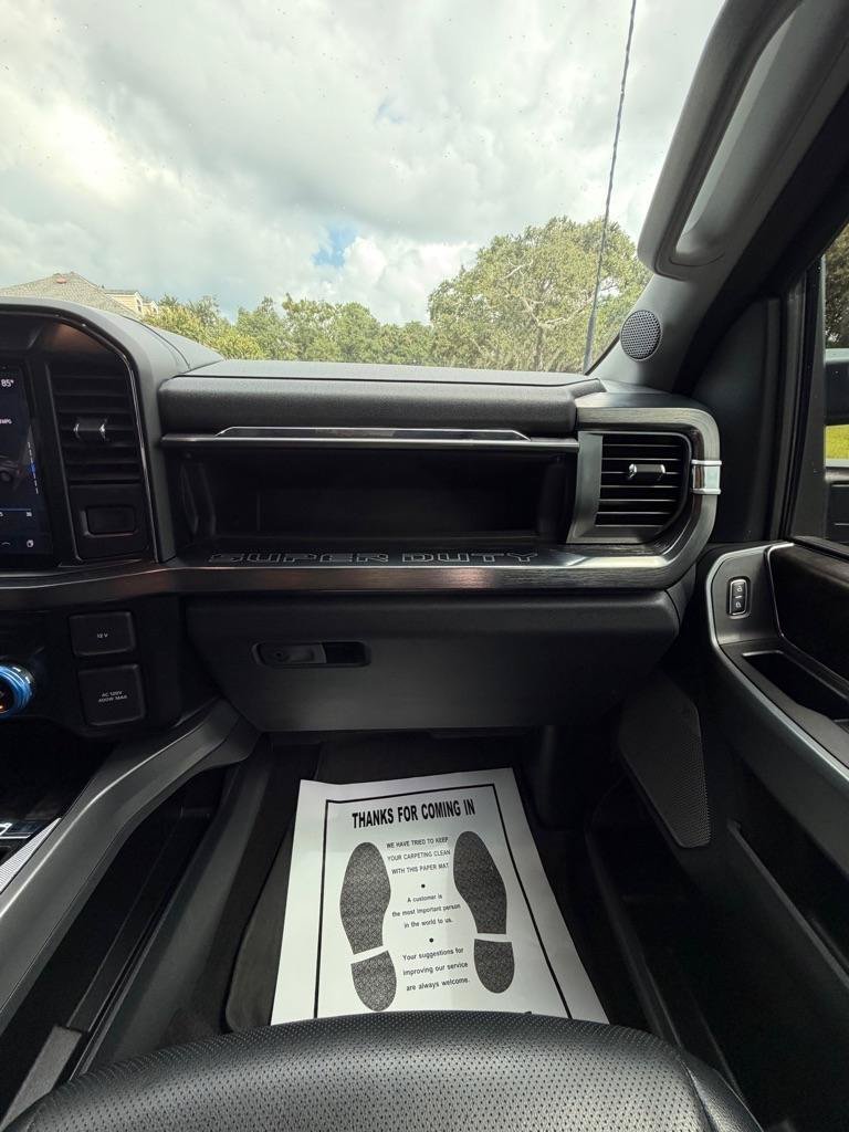Used 2024 Ford F250 Lariat AWD/4WD image 30