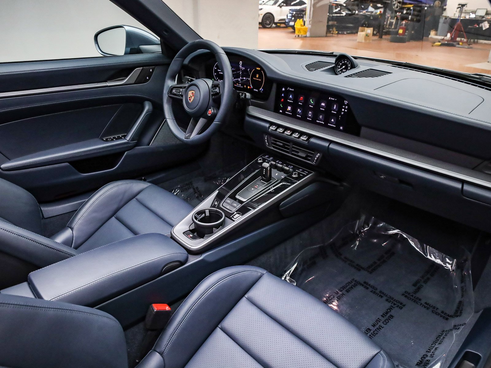 Used 2025 Porsche 911 Carrera image 15