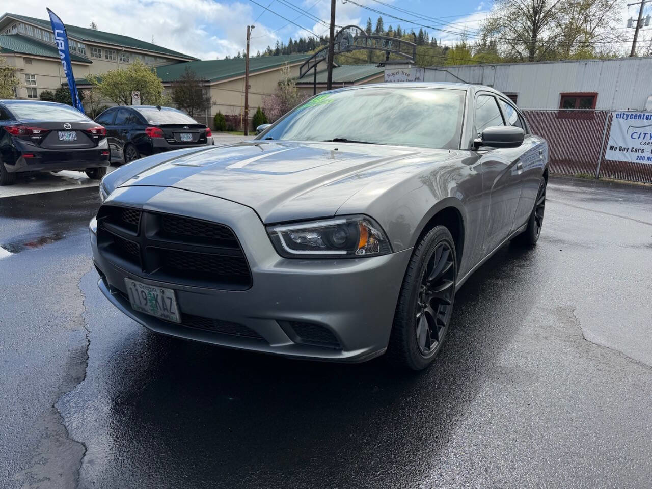 Used 2011 Dodge Charger SE image 4