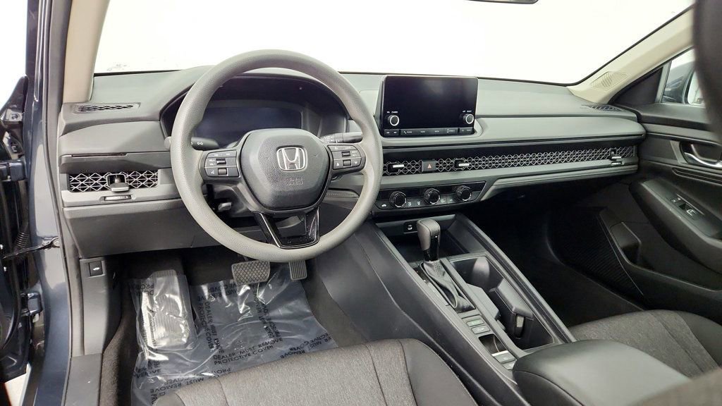 Used 2024 Honda Accord EX image 13