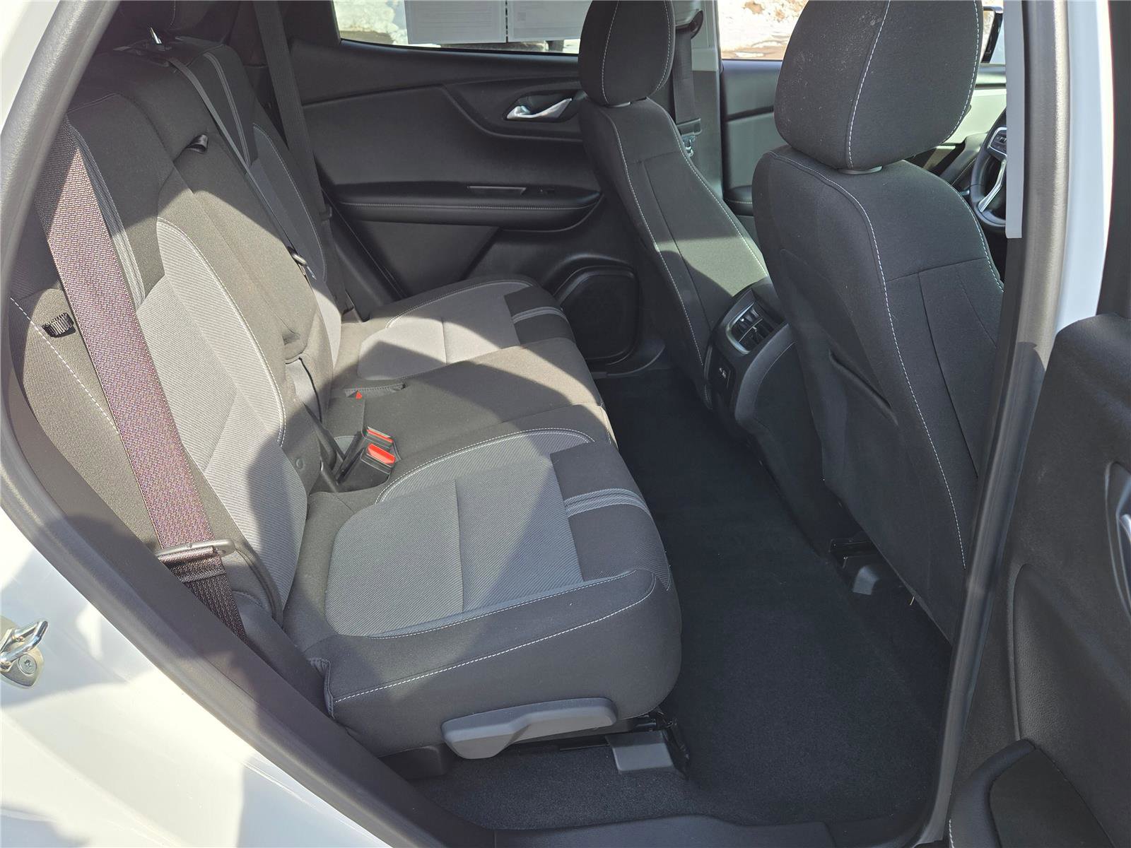 Used 2023 Chevrolet Blazer LT w/ Convenience Package image 7