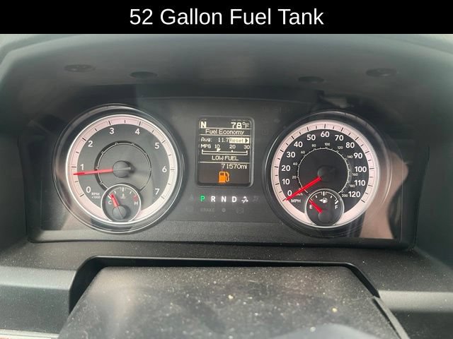 Used 2016 RAM 3500 Tradesman w/ Chrome Appearance Group AWD/4WD image 11