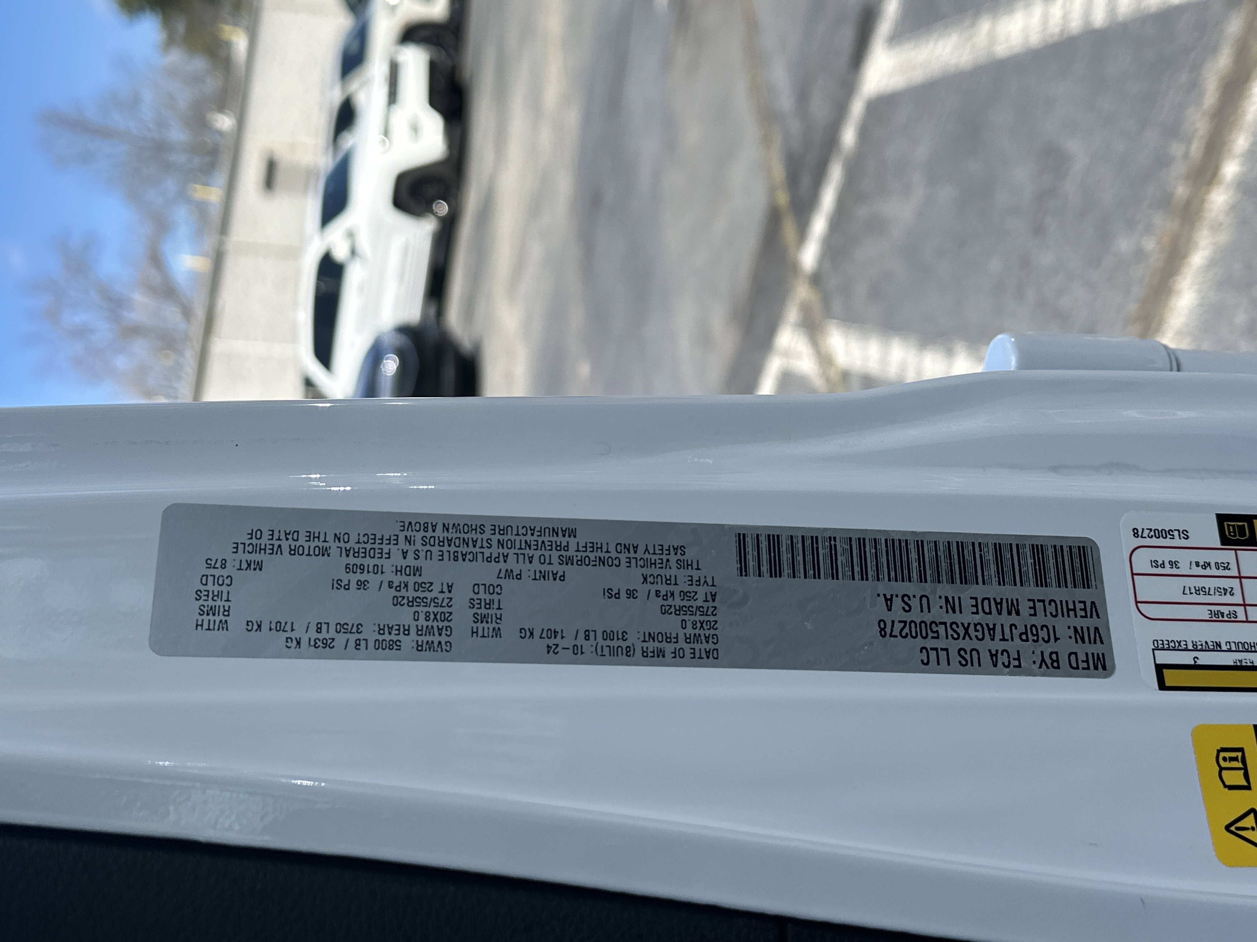 Used 2025 Jeep Gladiator Sport image 26