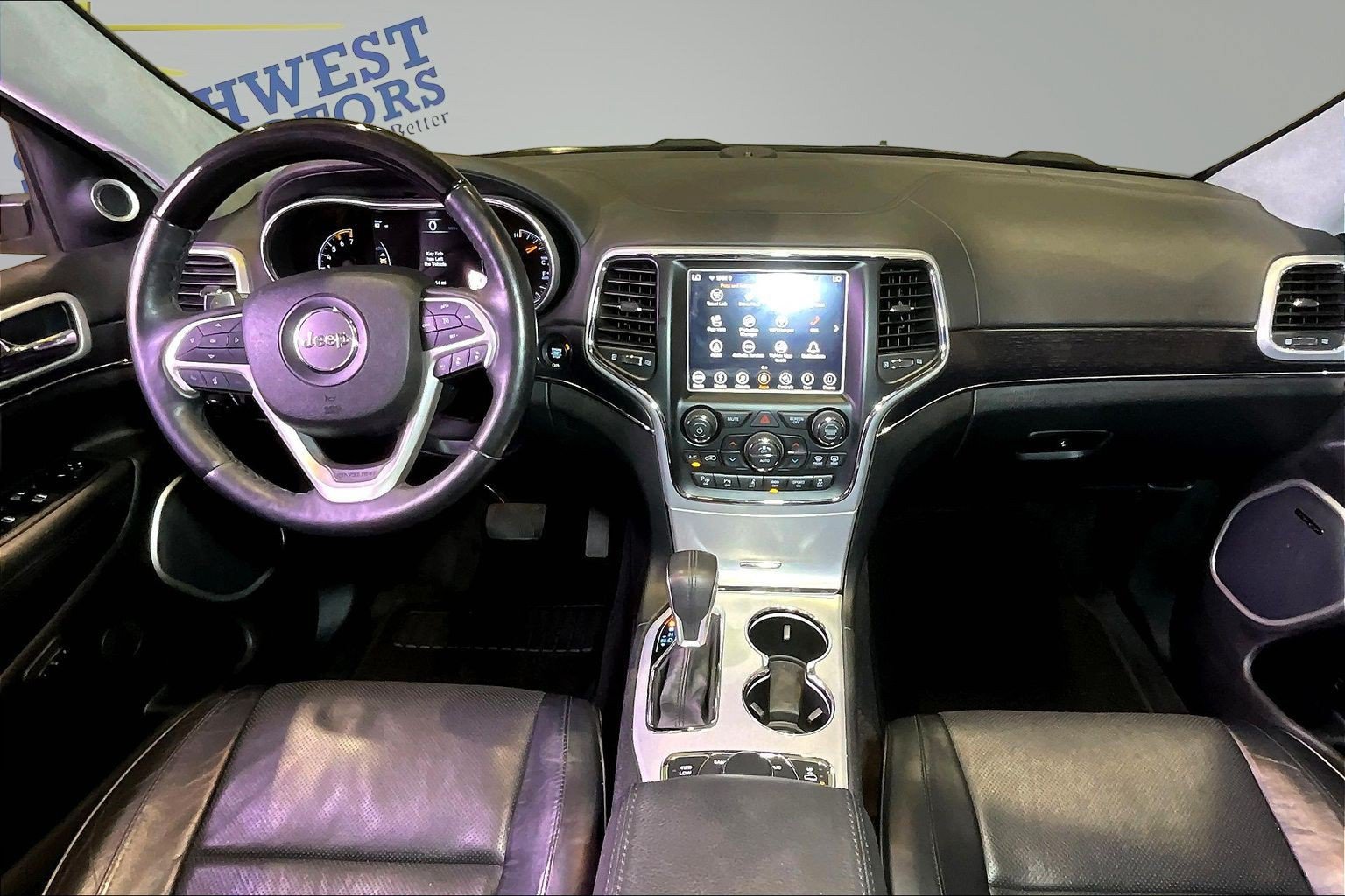 Used 2018 Jeep Grand Cherokee Summit w/ Platinum Series Group AWD/4WD image 8