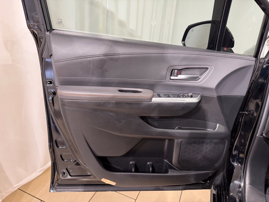 Certified 2023 Toyota Sienna XSE w/ XSE Plus Package AWD/4WD image 15