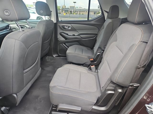 Used 2021 Chevrolet Traverse LT FWD image 25