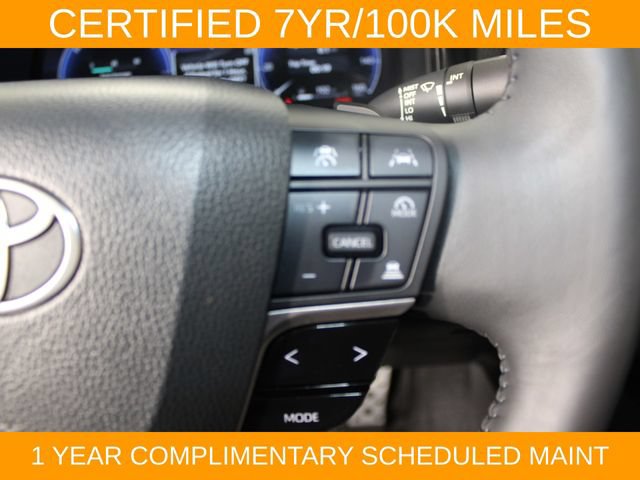 Used 2025 Toyota Camry XSE FWD image 20