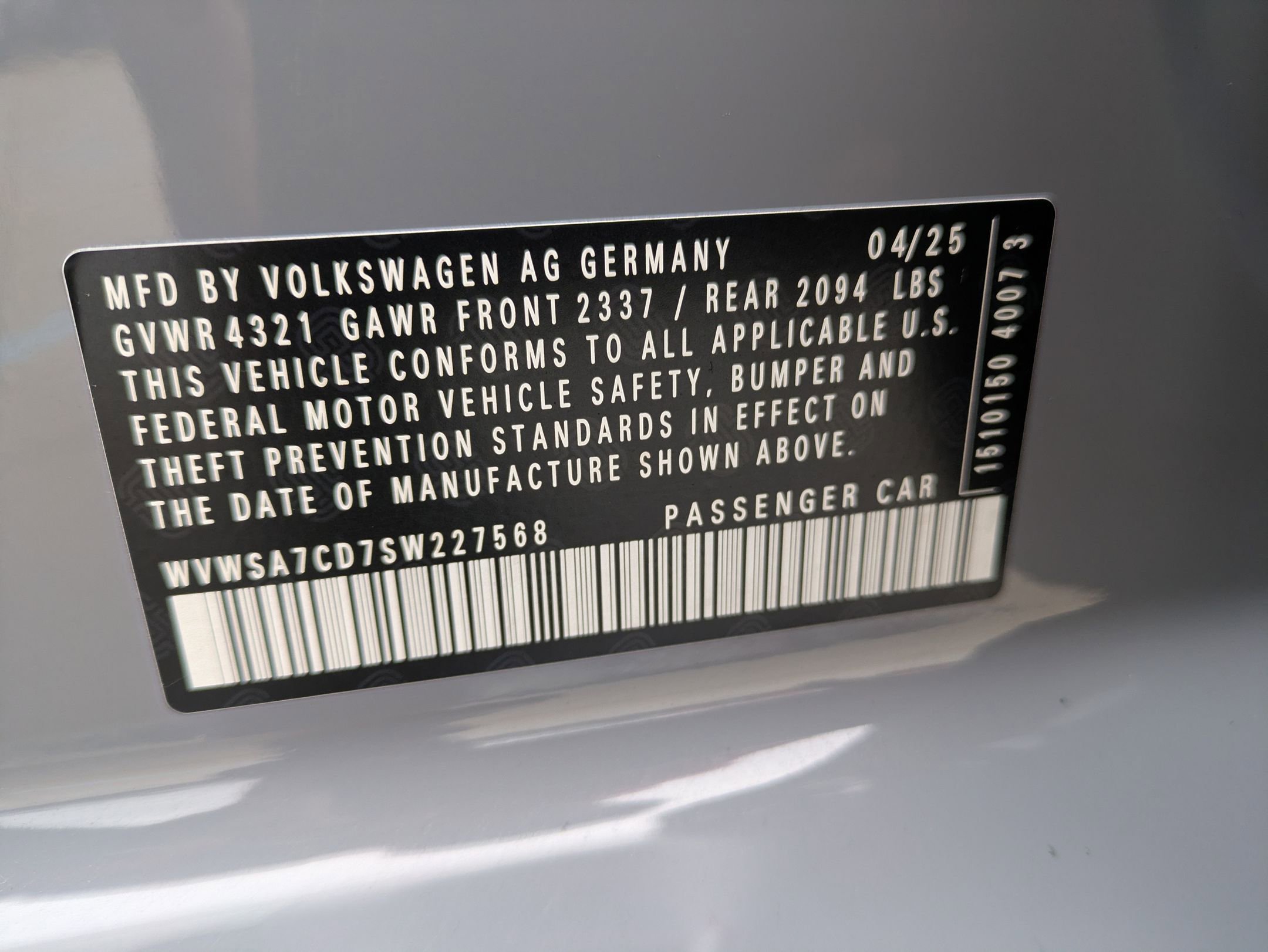 Used 2025 Volkswagen GTI SE image 33