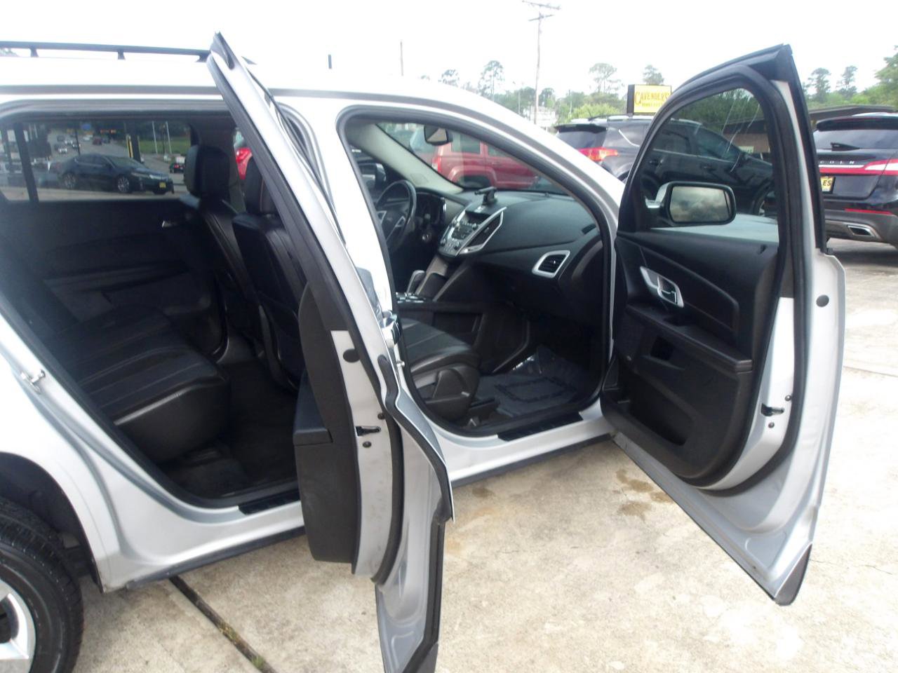 Used 2011 GMC Terrain SLT FWD image 6