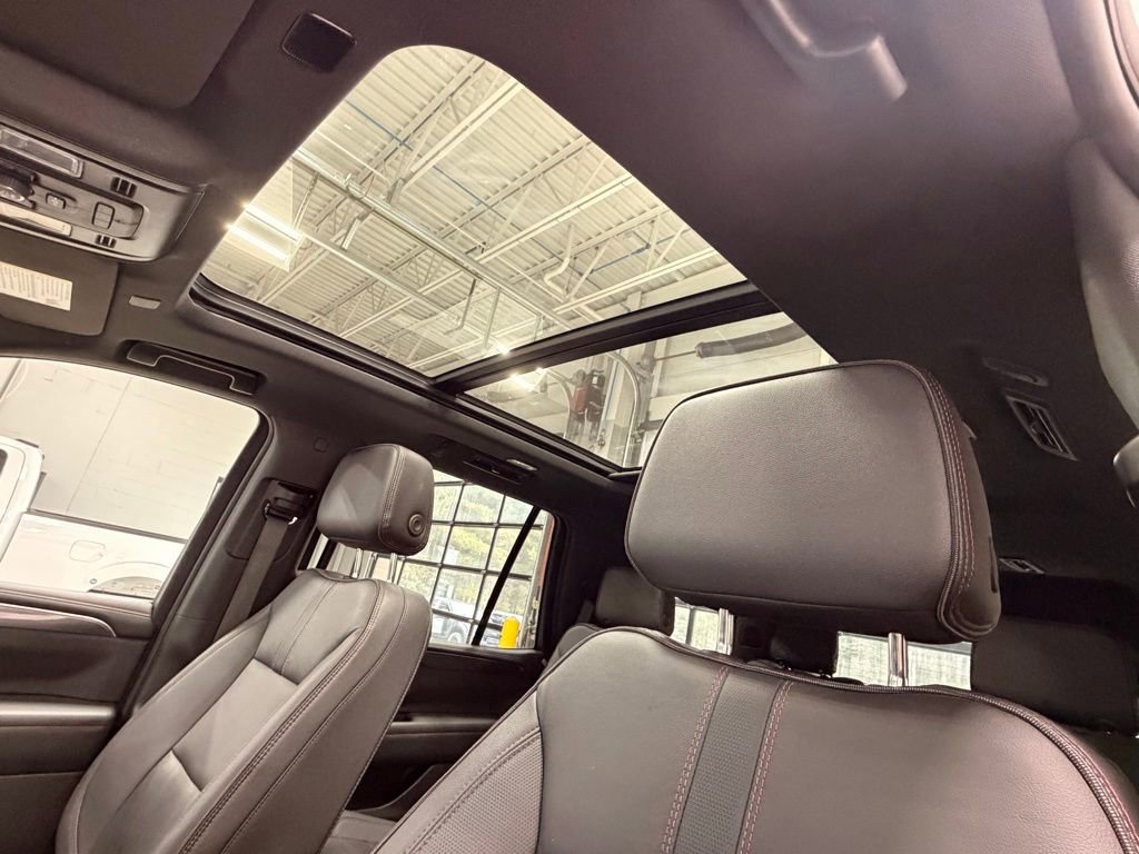 Used 2023 Chevrolet Tahoe RST w/ Luxury Package image 31